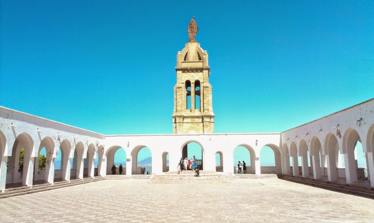 The Chapel of Santa Cruz